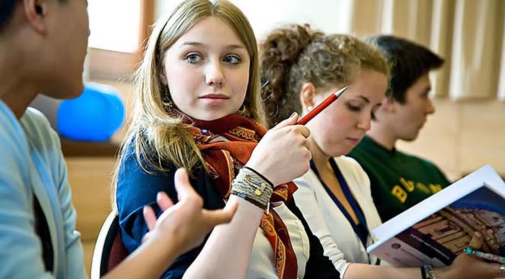 বিদেশে উচ্চশিক্ষার প্রস্তুতি: এখনই যেসব কাজ শুরু করা জরুরি